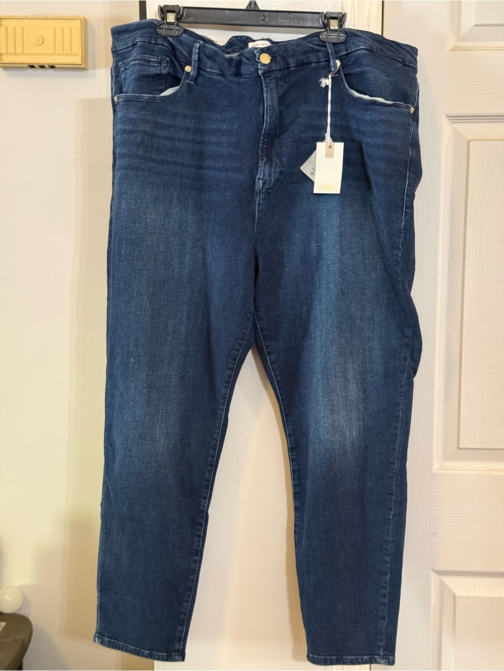 NWT Good American Dark Blue Jeans Sz 26